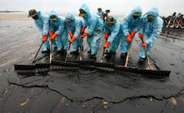 Cleaning up the Gulf oil spill